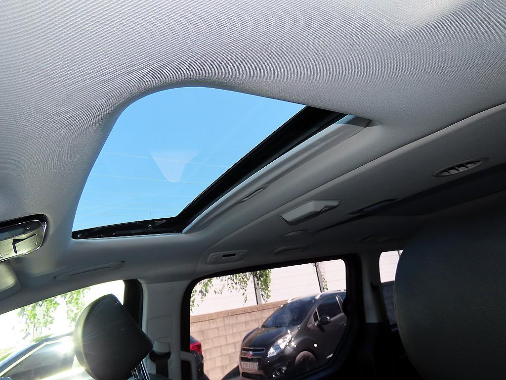 Hyundai Staria — photo 16