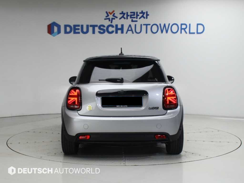 Mini Cooper — photo 04