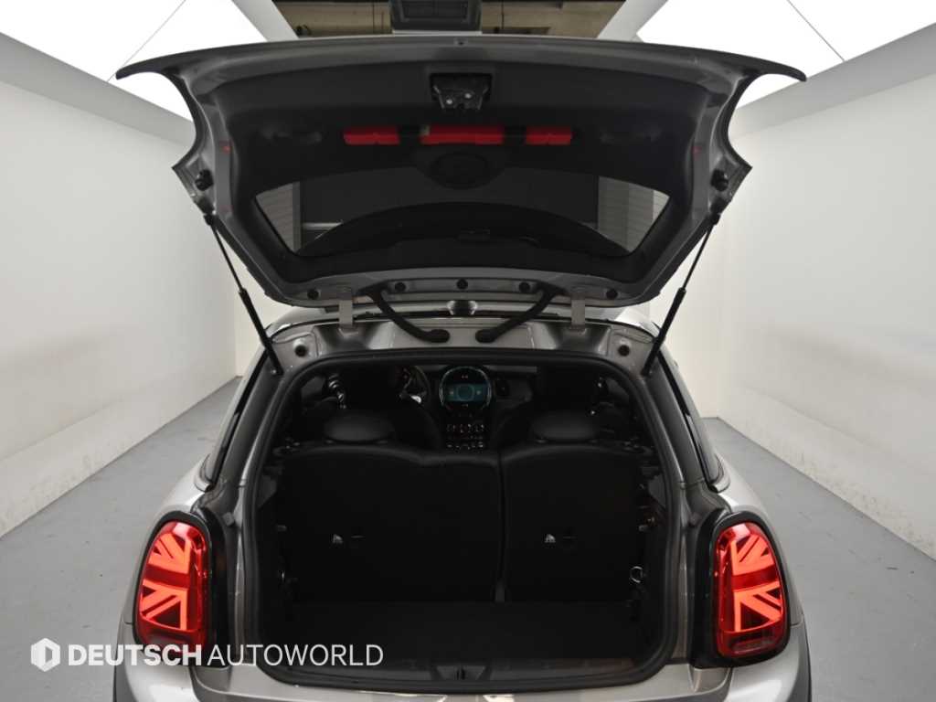Mini Cooper — photo 20