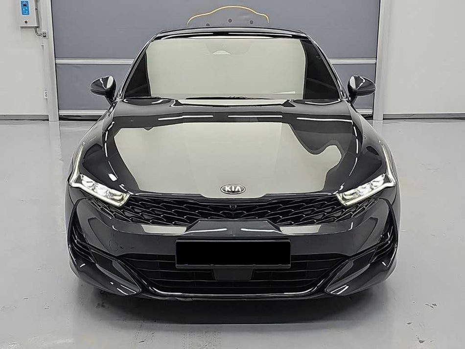 Kia K5 — photo 02