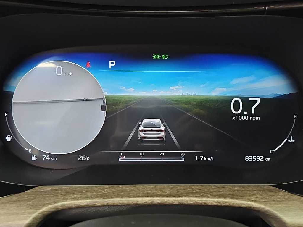 Kia K5 — photo 06
