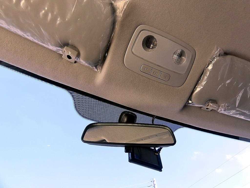 Hyundai Starex — photo 15