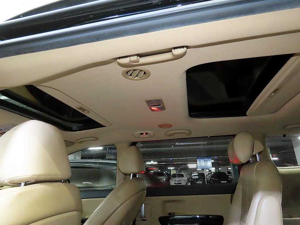 Kia Carnival — photo 16