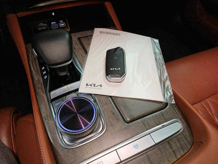 Kia K9 — photo 15
