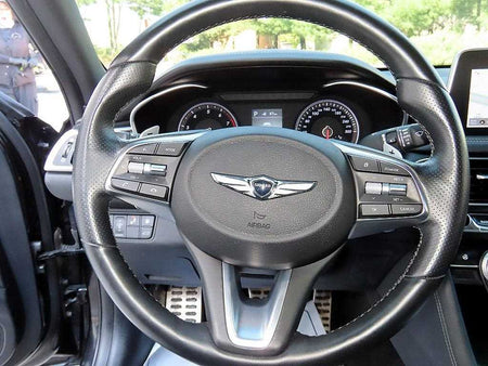 Genesis G70 — photo 08