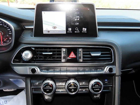 Genesis G70 — photo 13