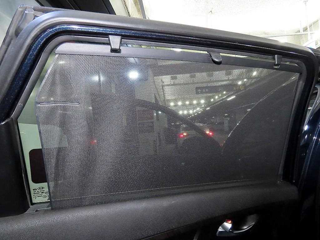 Kia Sorento — photo 13