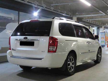 Kia Carnival — photo 04