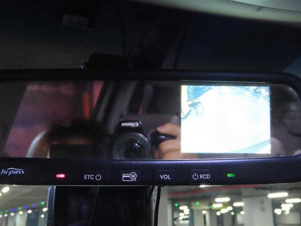 Kia Carnival — photo 17