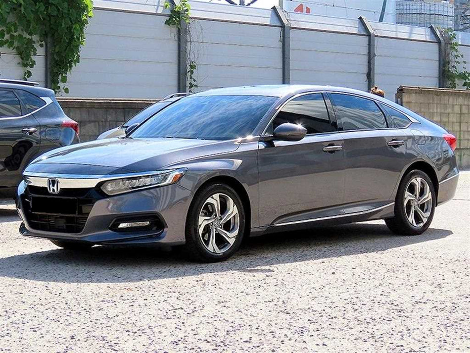 Honda Accord — photo 02