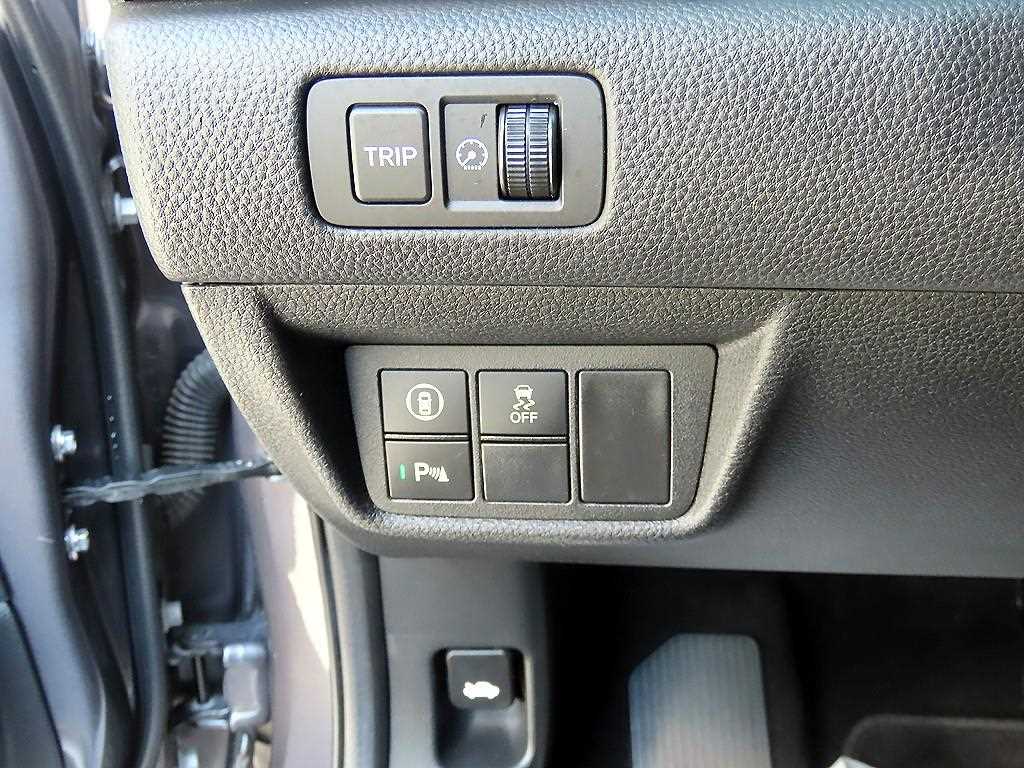 Honda Accord — photo 12