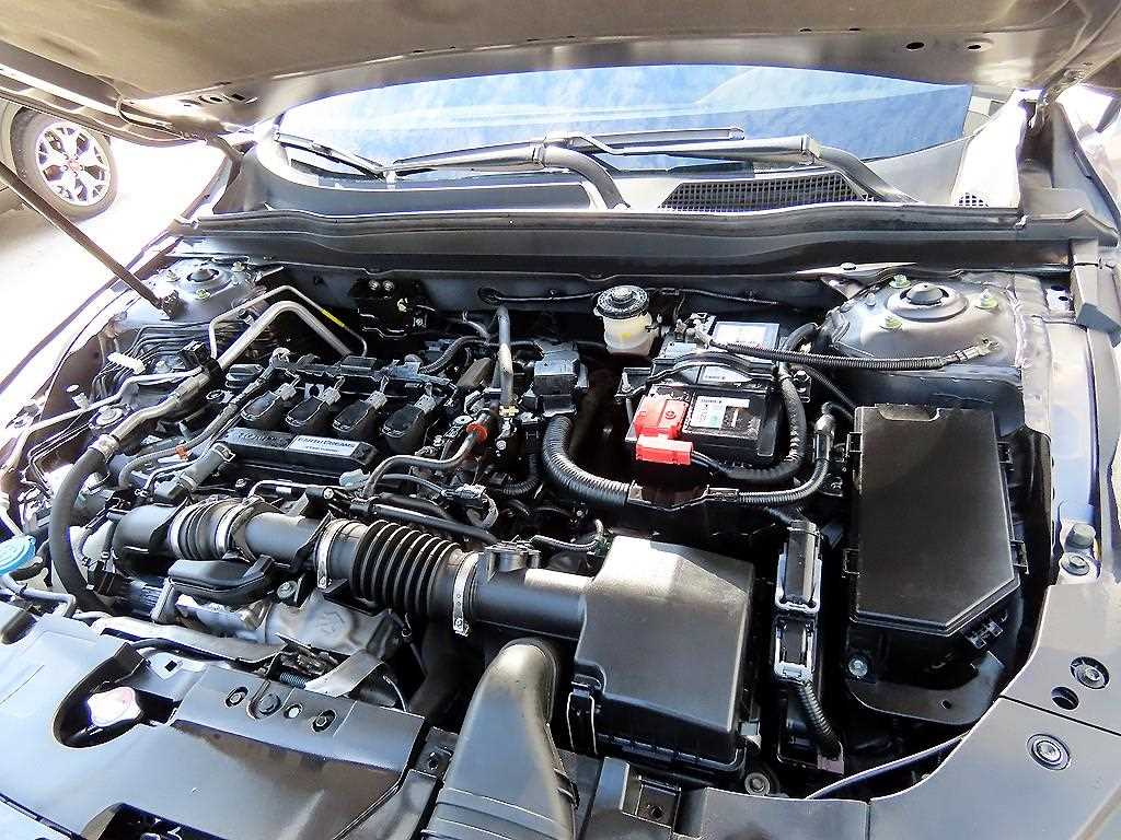 Honda Accord — photo 19