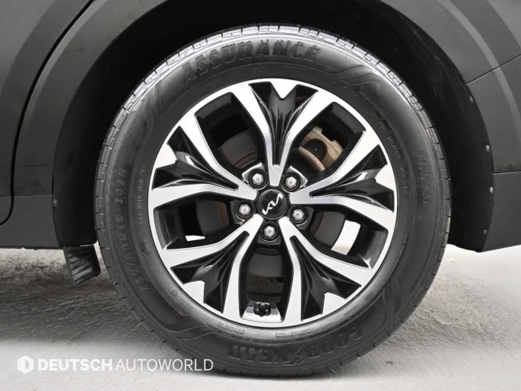 Kia Carnival — photo 05