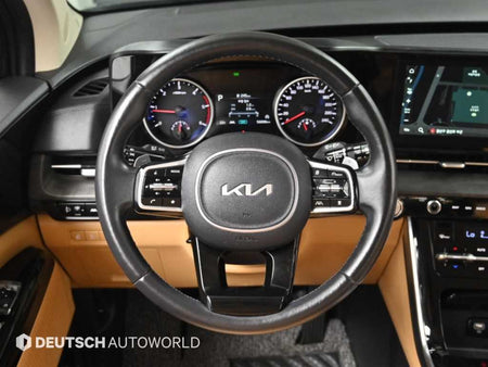 Kia Carnival — photo 13
