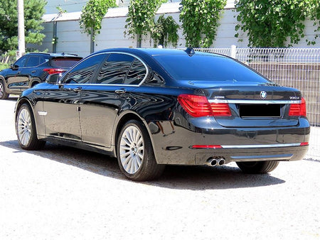 BMW 7-Series — photo 03