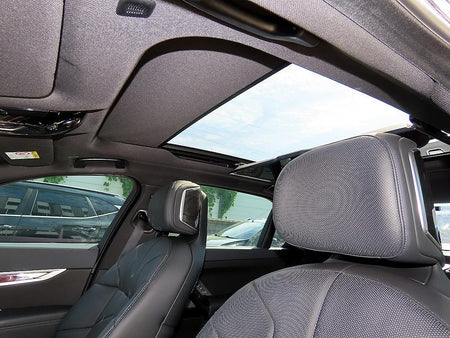 BMW 7-Series — photo 16