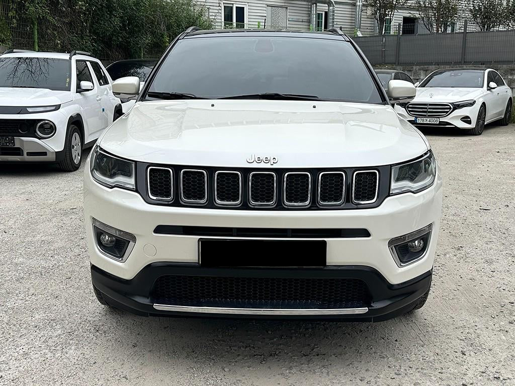 Jeep Compass — photo 01