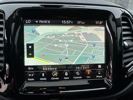 Jeep Compass — photo 15