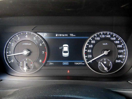 Genesis G90 — photo 09