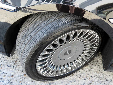 Genesis G90 — photo 20