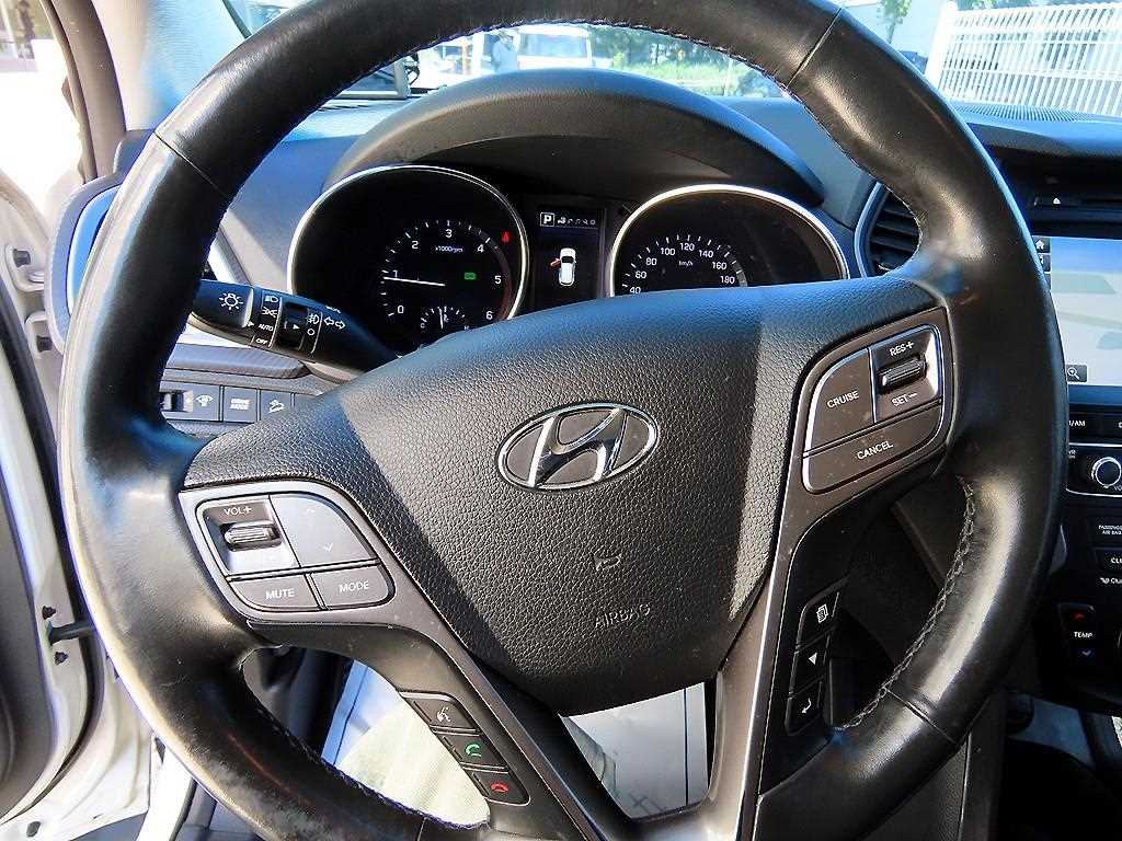 Hyundai Santafe — photo 08