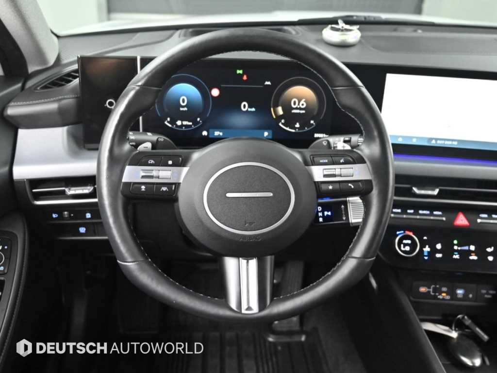Hyundai Sonata — photo 13