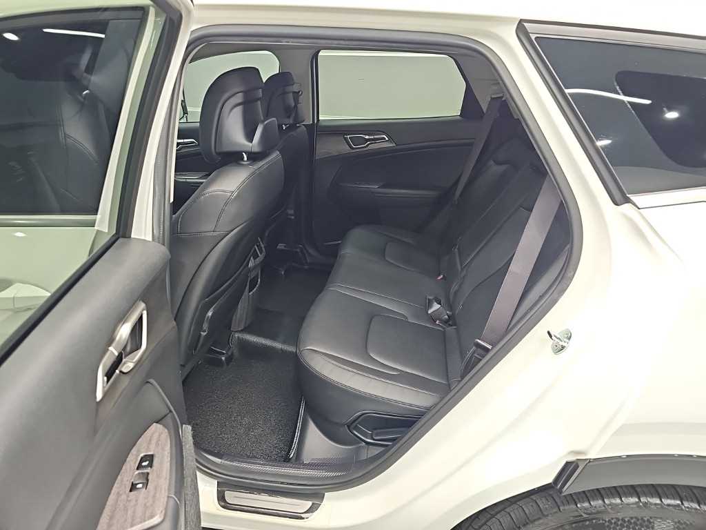 Kia Sportage — photo 12