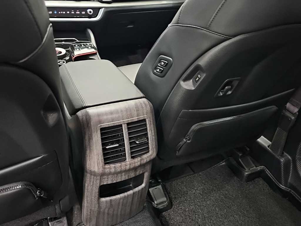 Kia Sportage — photo 14