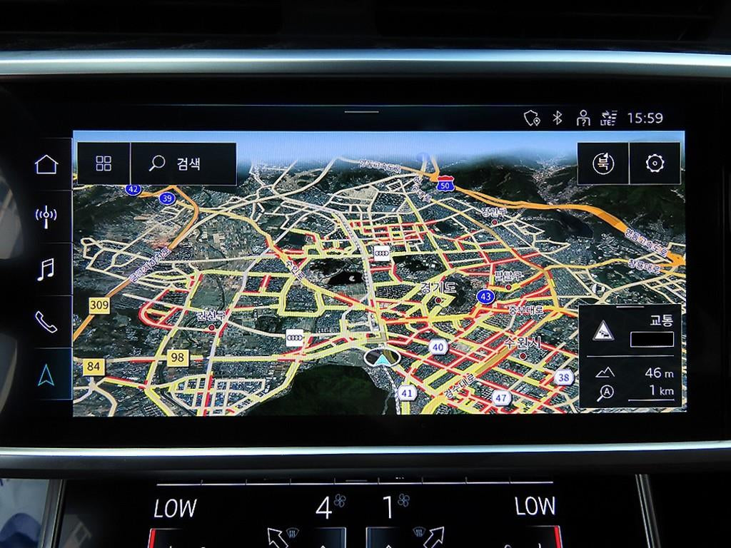 Audi A6 — photo 14