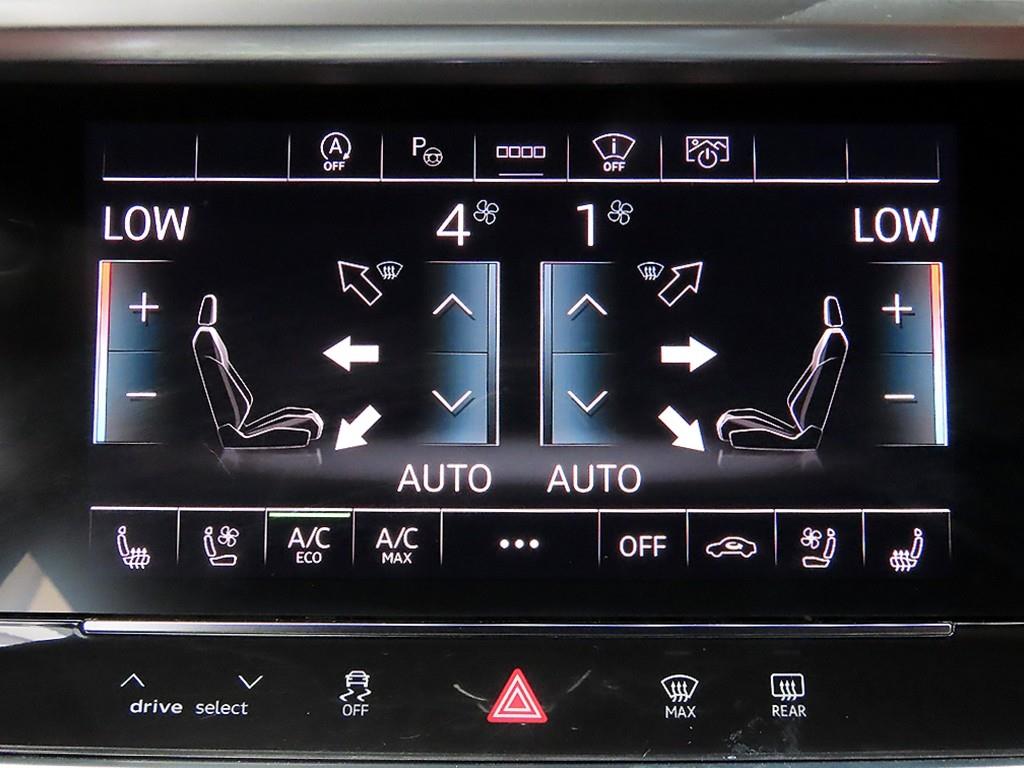 Audi A6 — photo 15