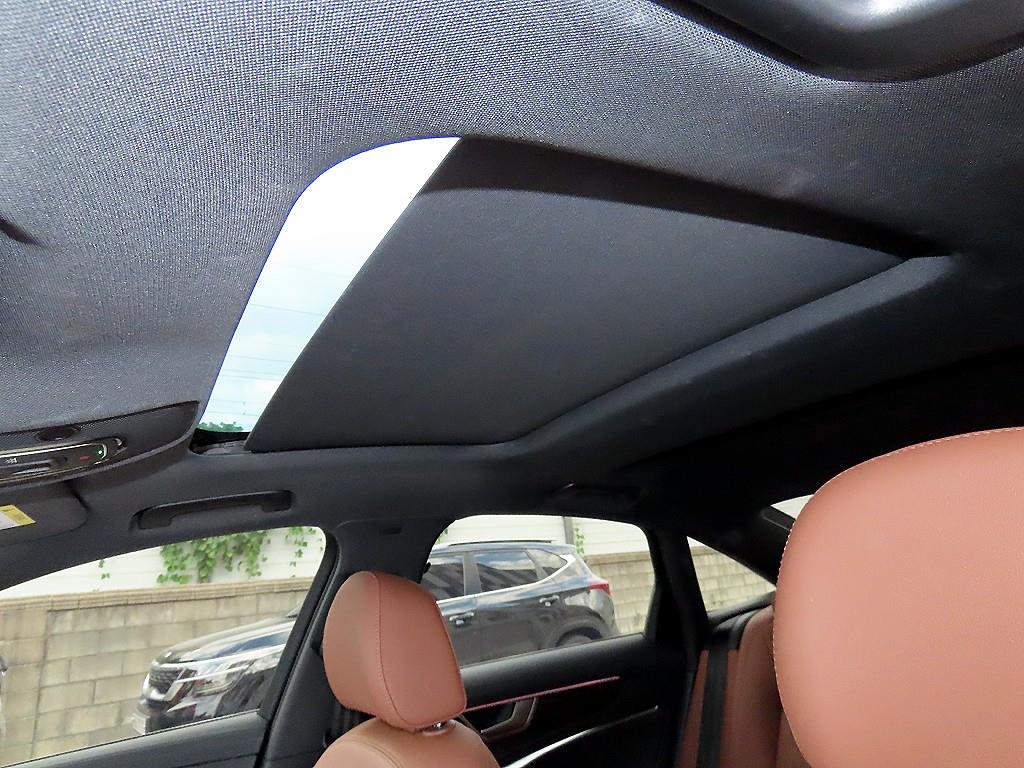 Audi A6 — photo 17