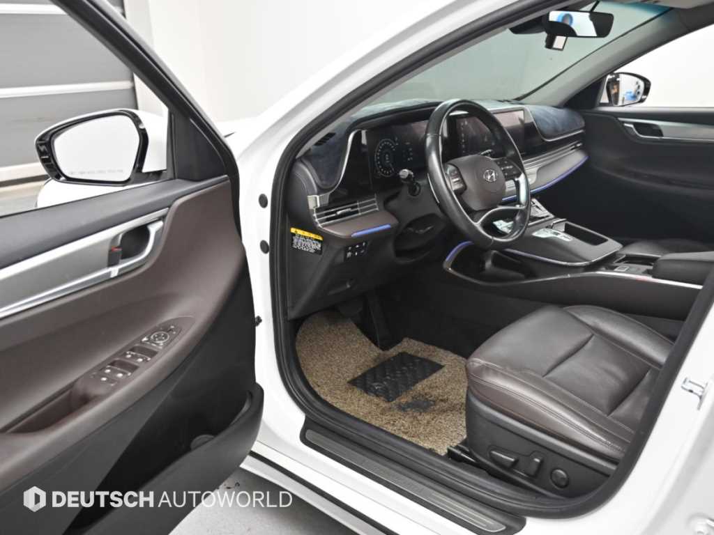 Hyundai Grandeur — photo 11