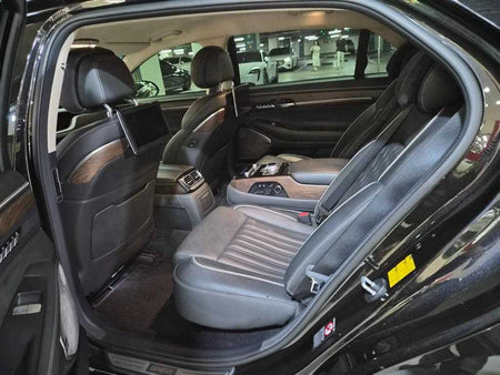 Genesis G90 — photo 07