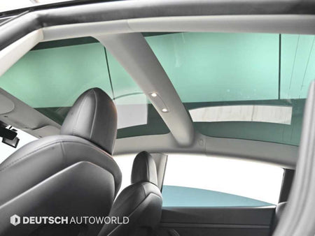 Tesla Model 3 — photo 18