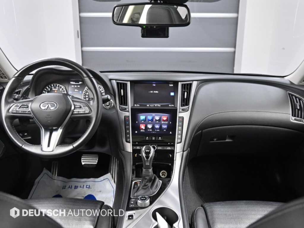 Infiniti Q50 — photo 07