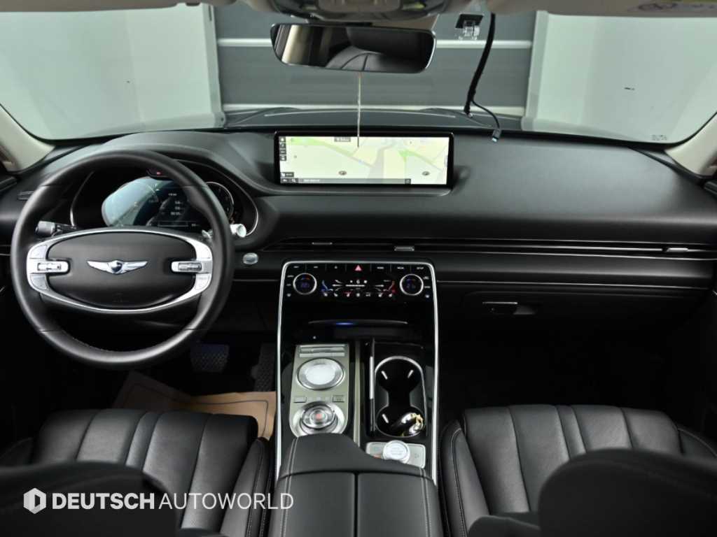 Genesis GV80 — photo 07