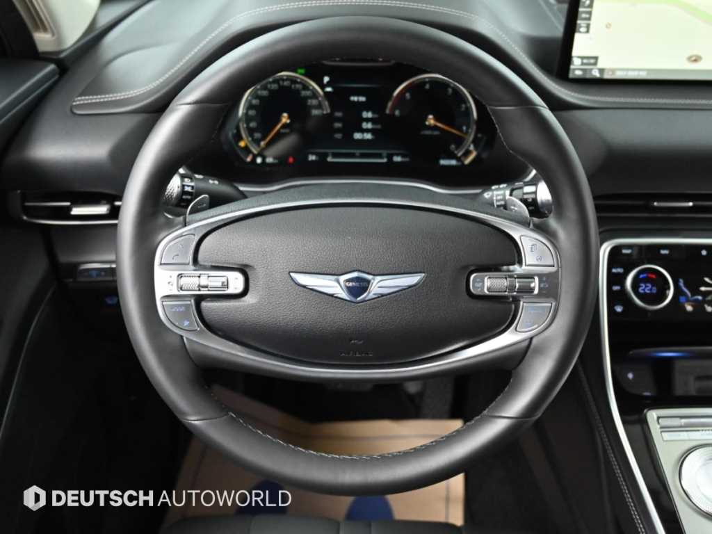 Genesis GV80 — photo 13