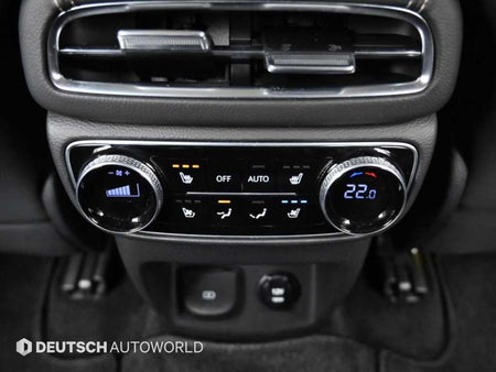 Genesis GV80 — photo 16