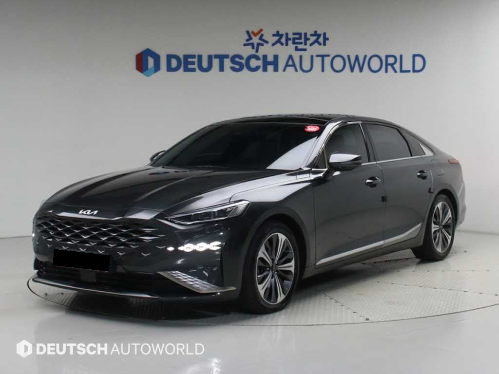 Kia K8 — photo 01