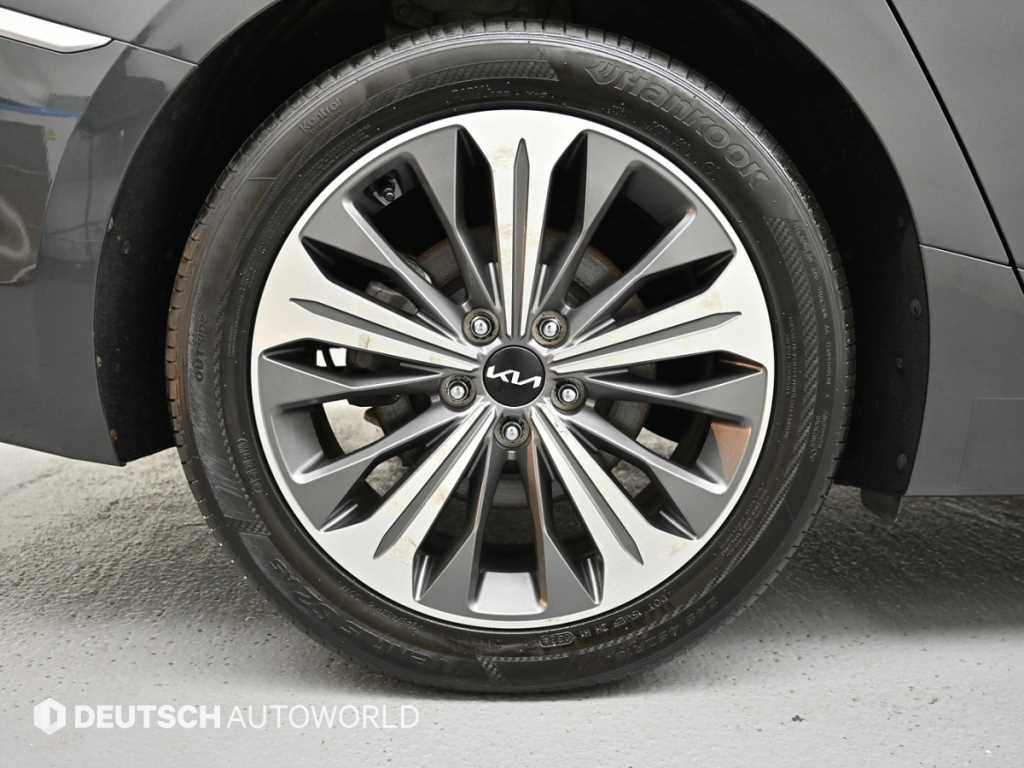 Kia K8 — photo 05