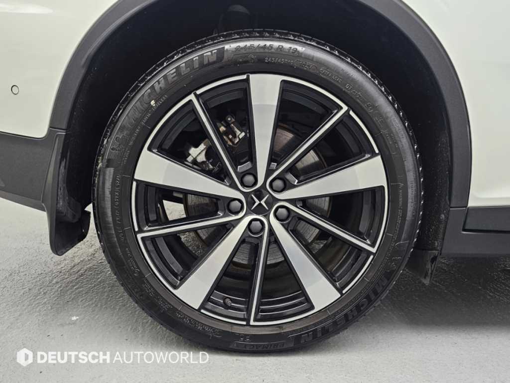 Polestar Polestar 2 — photo 05