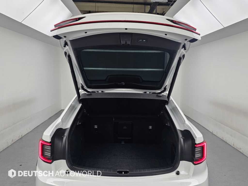 Polestar Polestar 2 — photo 19