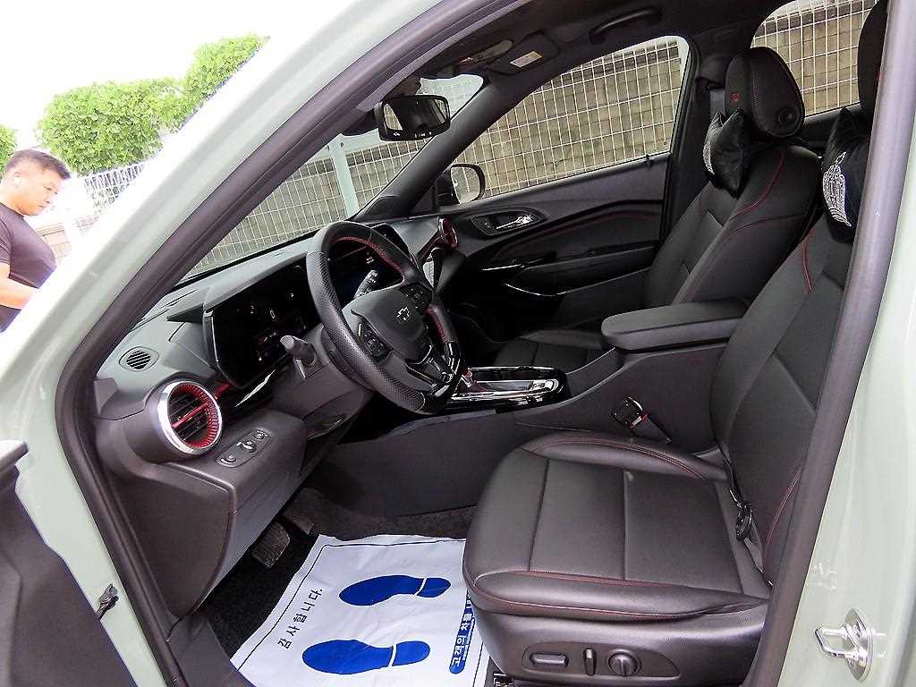 CHEVROLET Trax — photo 05