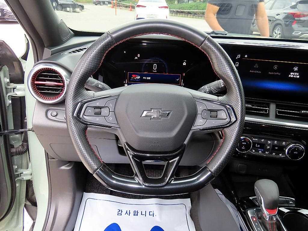 CHEVROLET Trax — photo 08