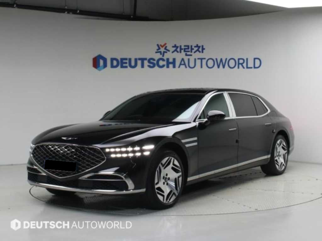 Genesis G90 — photo 01