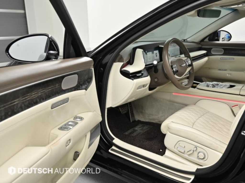 Genesis G90 — photo 11