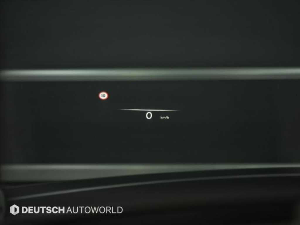 Genesis G90 — photo 17