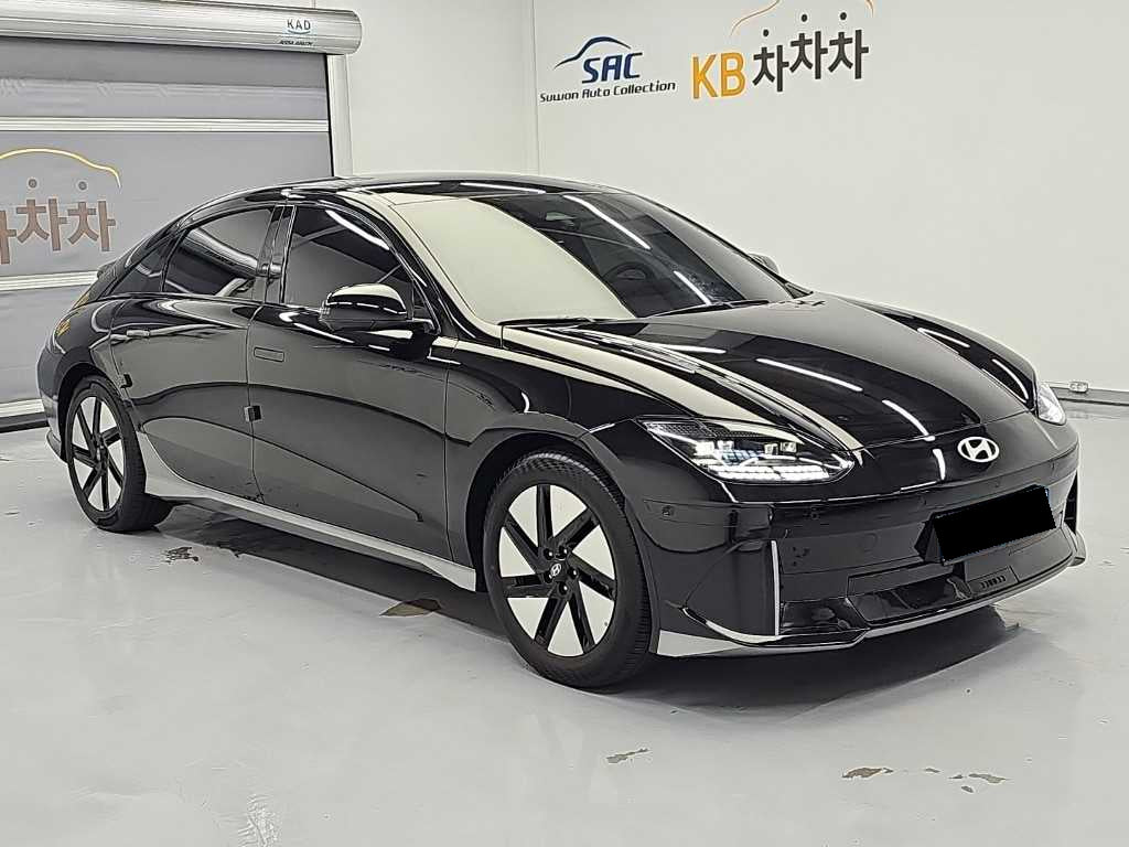 Hyundai Ioniq6 — photo 04