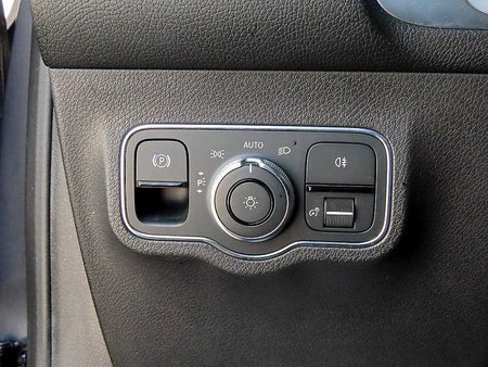 Mercedes-Benz GLB-Class — photo 12
