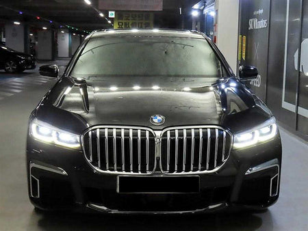 BMW 7-Series — photo 02